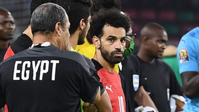 استبعاد محمد صلاح من ودّية مصر وليبيريا يُثير جدلاً واسعاً